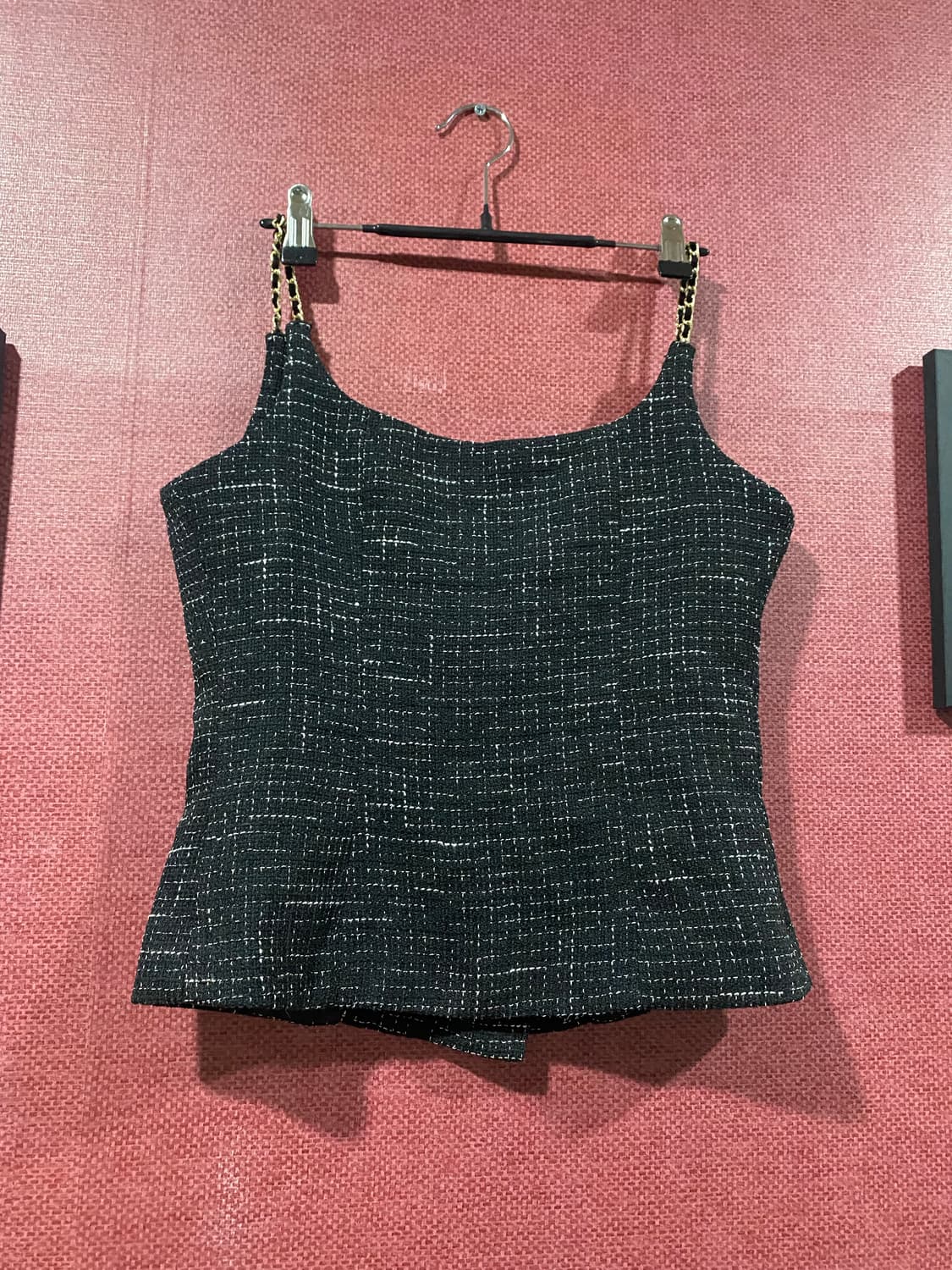 블랙 트위드 체인 스트랩 탑 상품이미지4