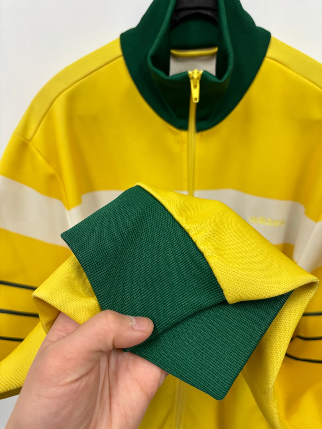 아디다스  트랙탑 상품이미지4