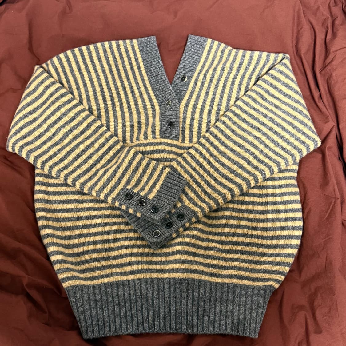 문달 스트라이프 니트 Tar Stripe Knit in beige 상품이미지2