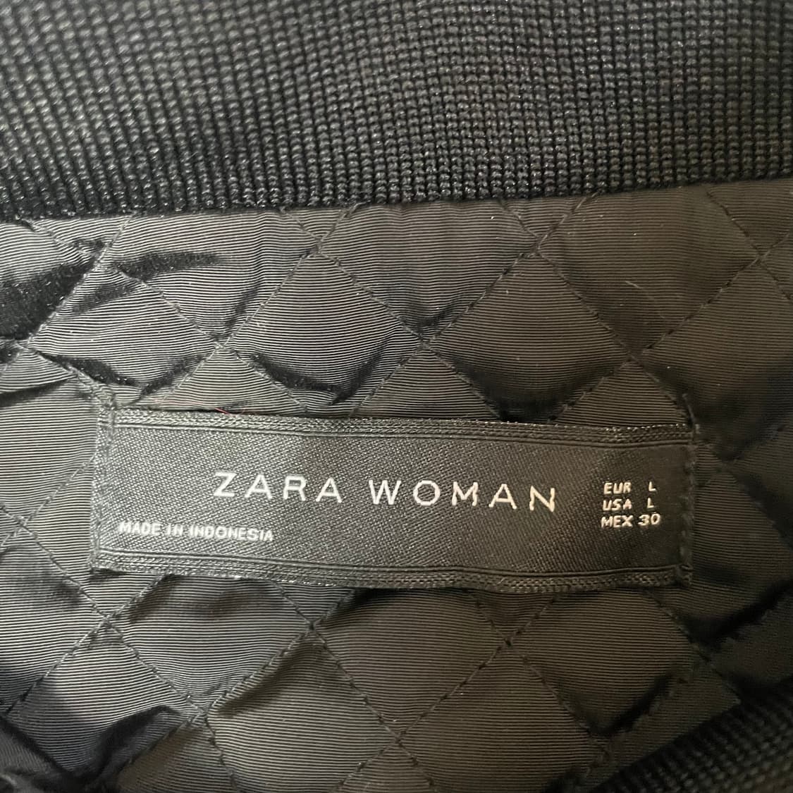 ZARA WOMAN 블랙 퀄팅 자켓 L 상품이미지4