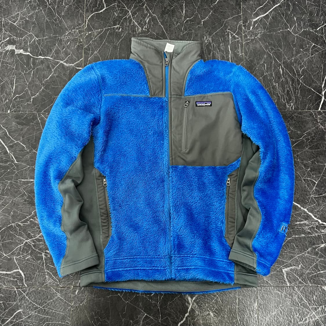 파타고니아 R3 Hi-Loft 폴리 플리스 자켓 상품이미지1