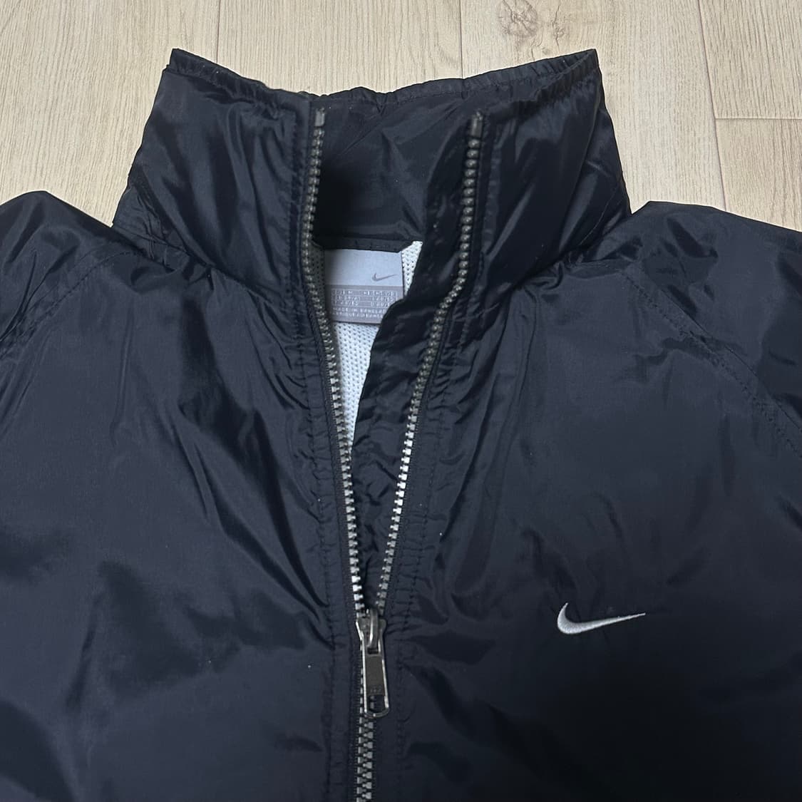 나이키 스우시 블랙 바람막이 상품이미지3