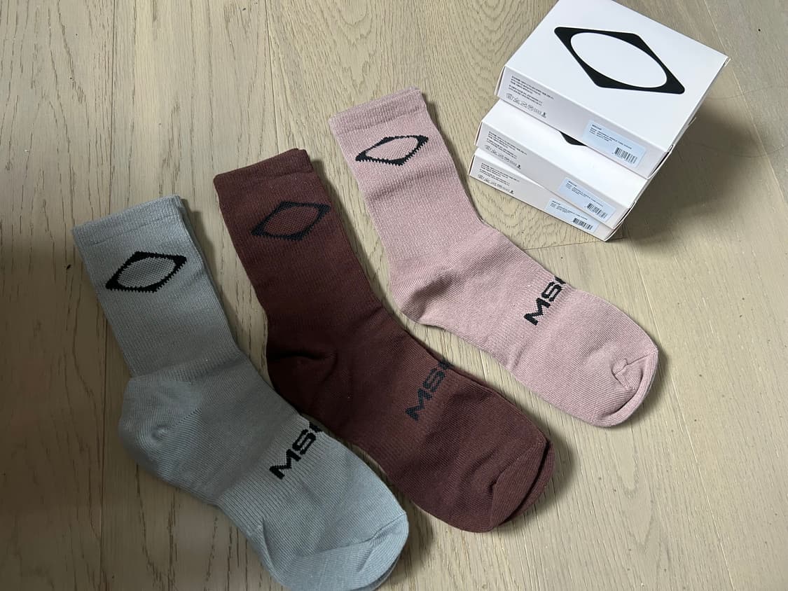 Rhombus Middle Tube Socks 상품이미지1