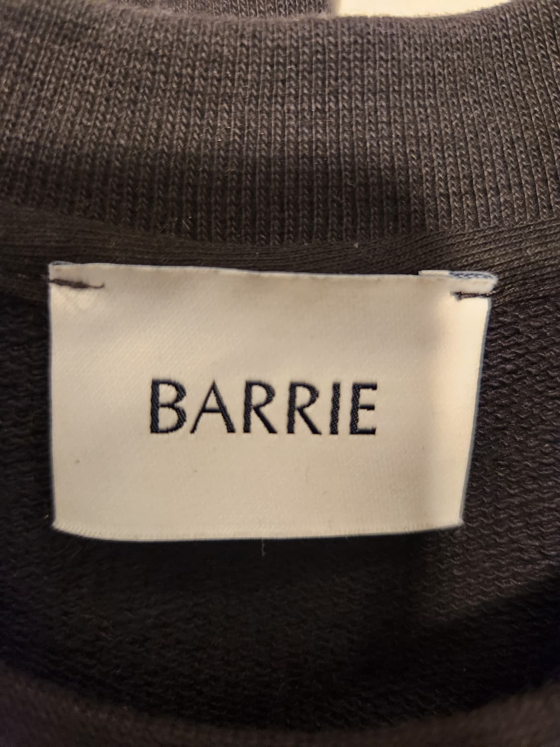 (정품)샤넬 배리 BARRIE 맨투맨 상품이미지6