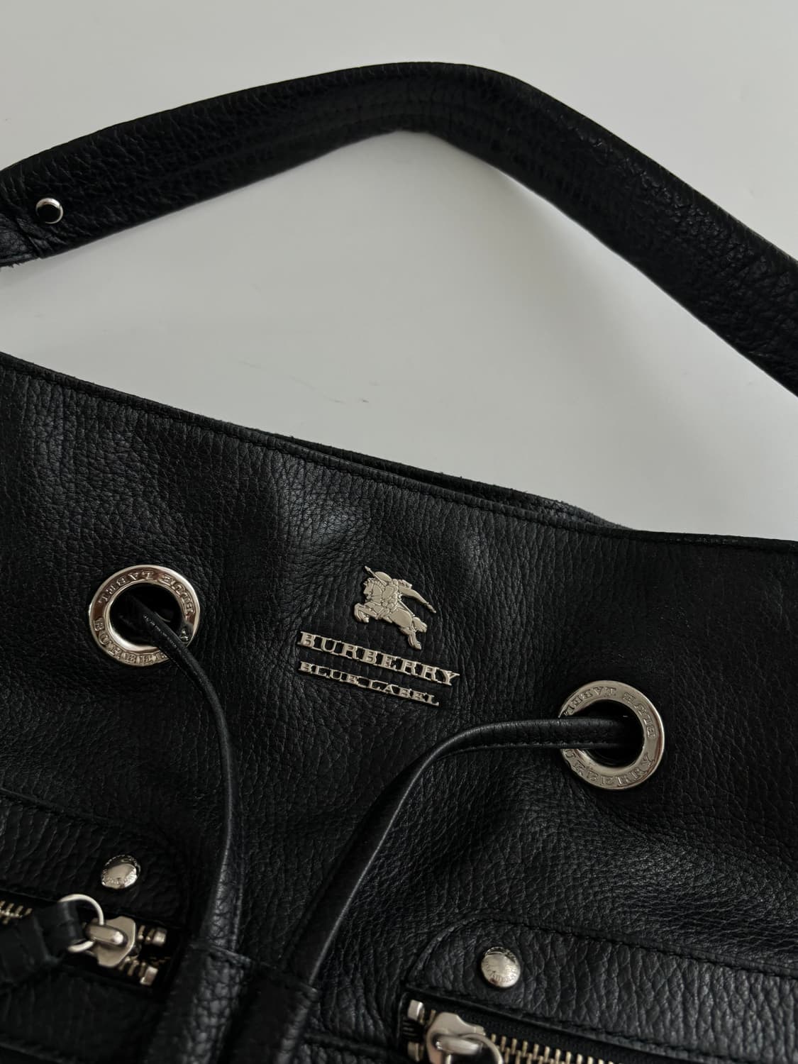 Burberry 버버리 블루라벨 블랙 레더 숄더백 상품이미지5