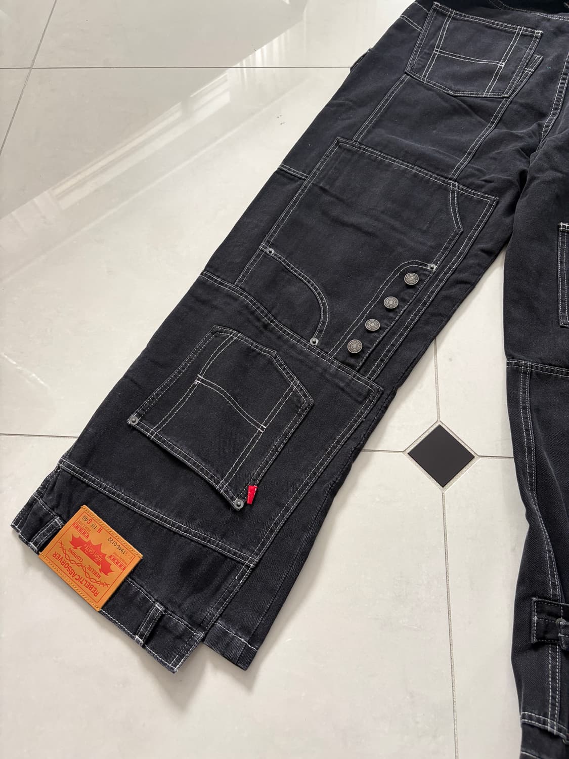 CLUSTERS DENIM PANTS -BLACK- 상품이미지5