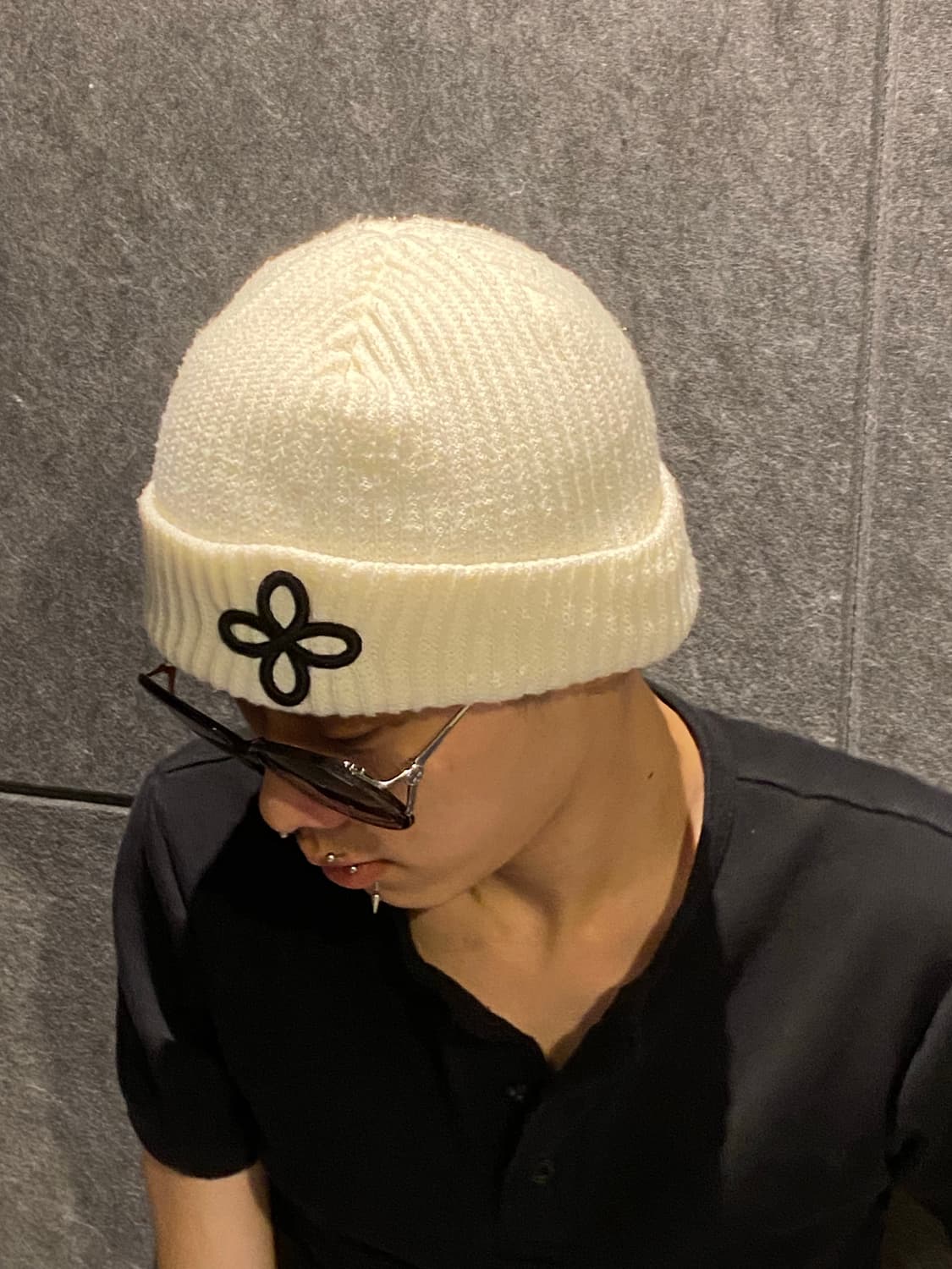 Surgery logo beanie white os 상품이미지1
