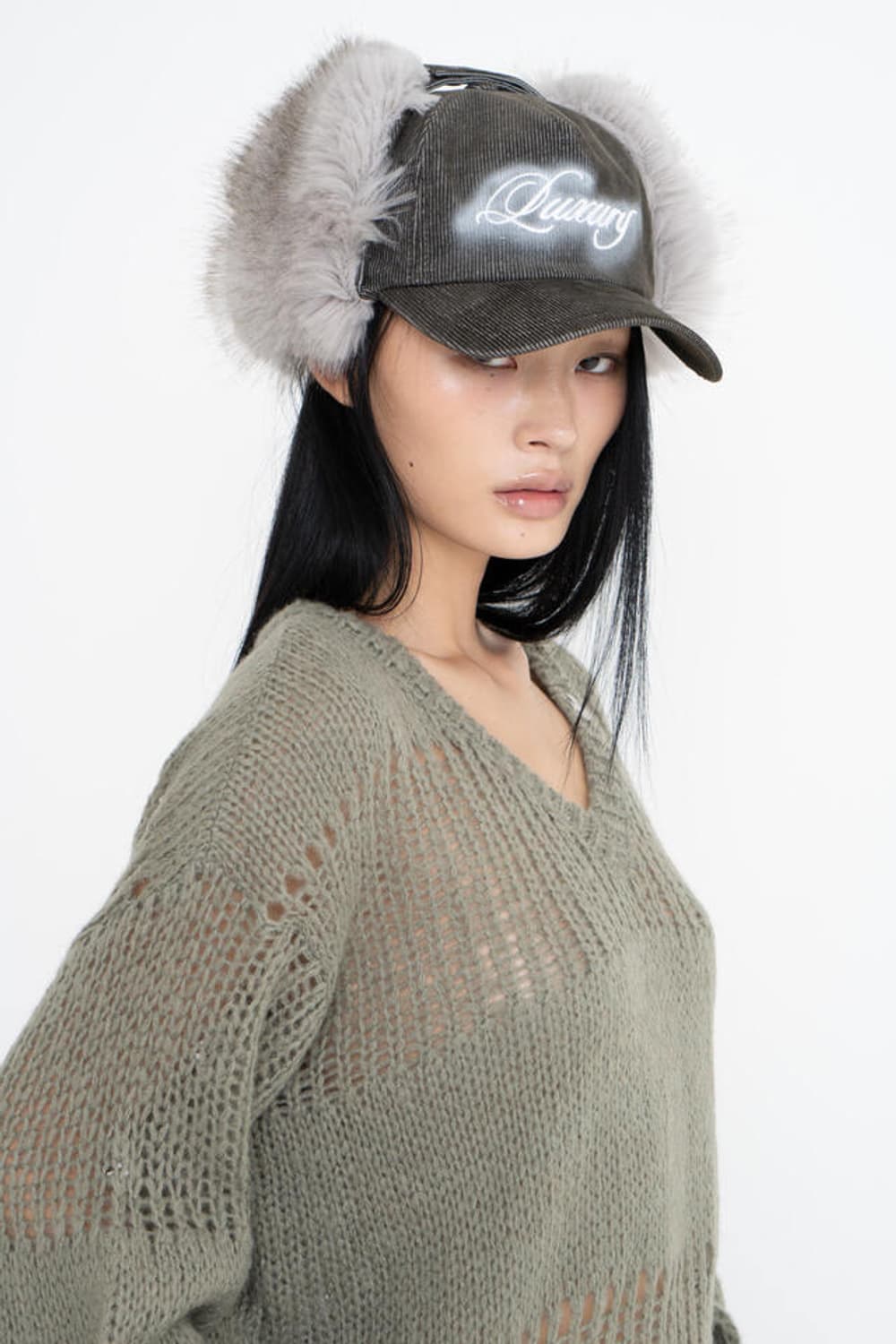 2000아카이브스 이어플랩 퍼 볼캡 카키(새상품) 상품이미지3