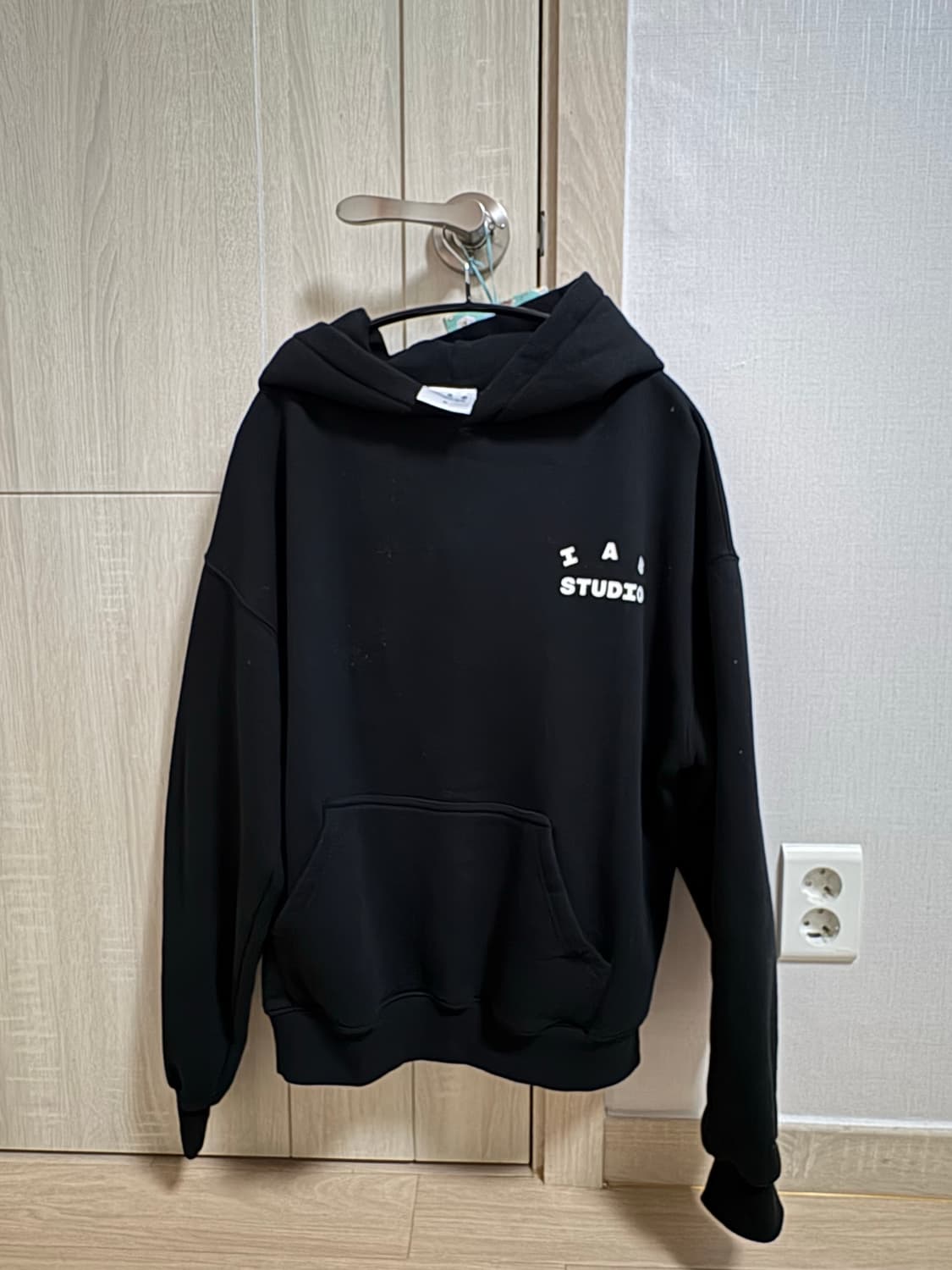 IAB Studio Hoodie Black 상품이미지1
