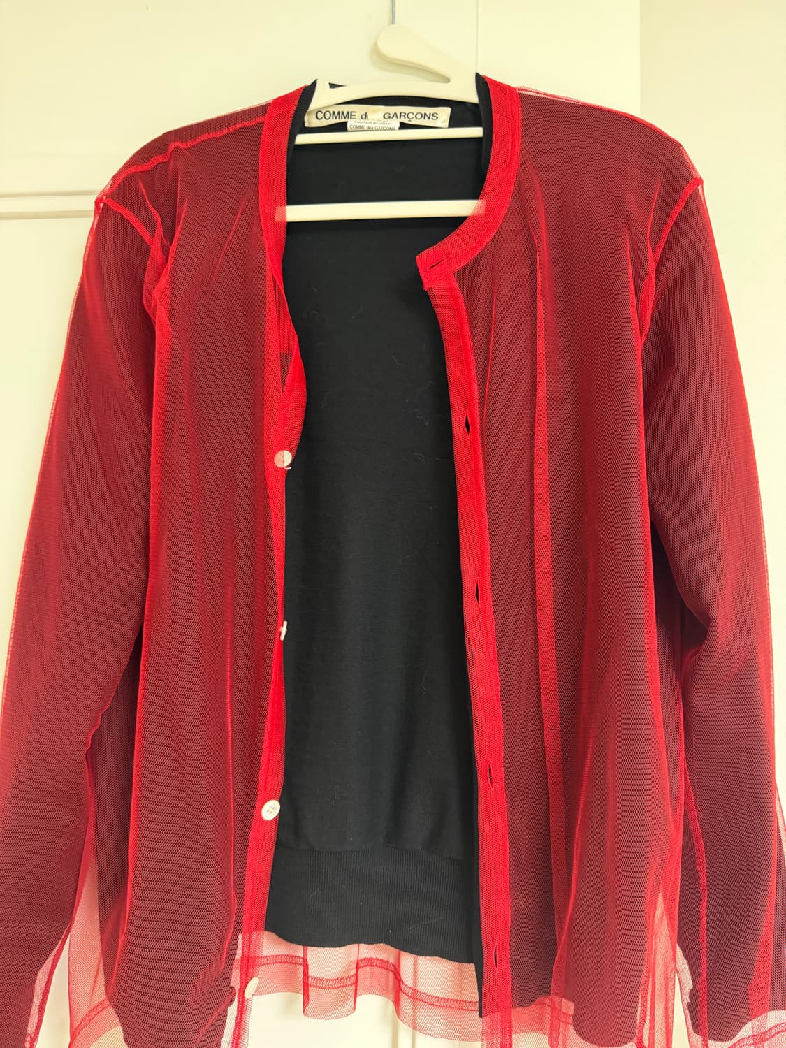 25ss 꼼데가르송 레드 시스루 가디건 + 블랙 가디건 상품이미지3