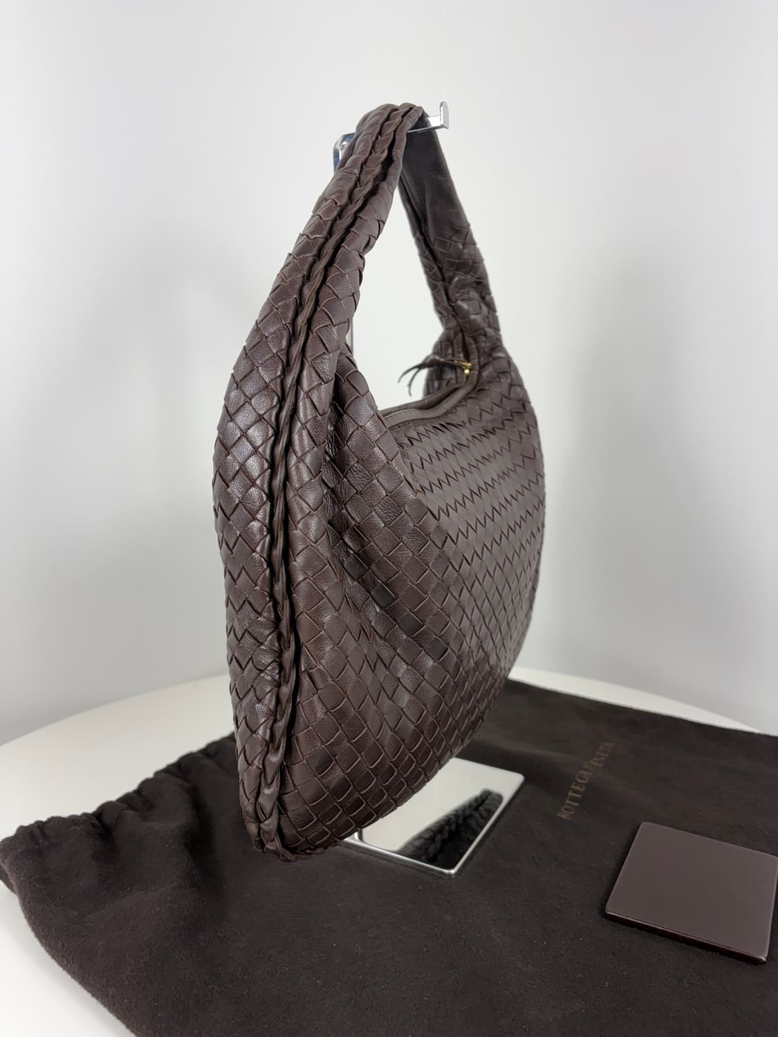 보테가베네타 인트레치아토 브라운 스몰 호보백 숄더백 상품이미지4