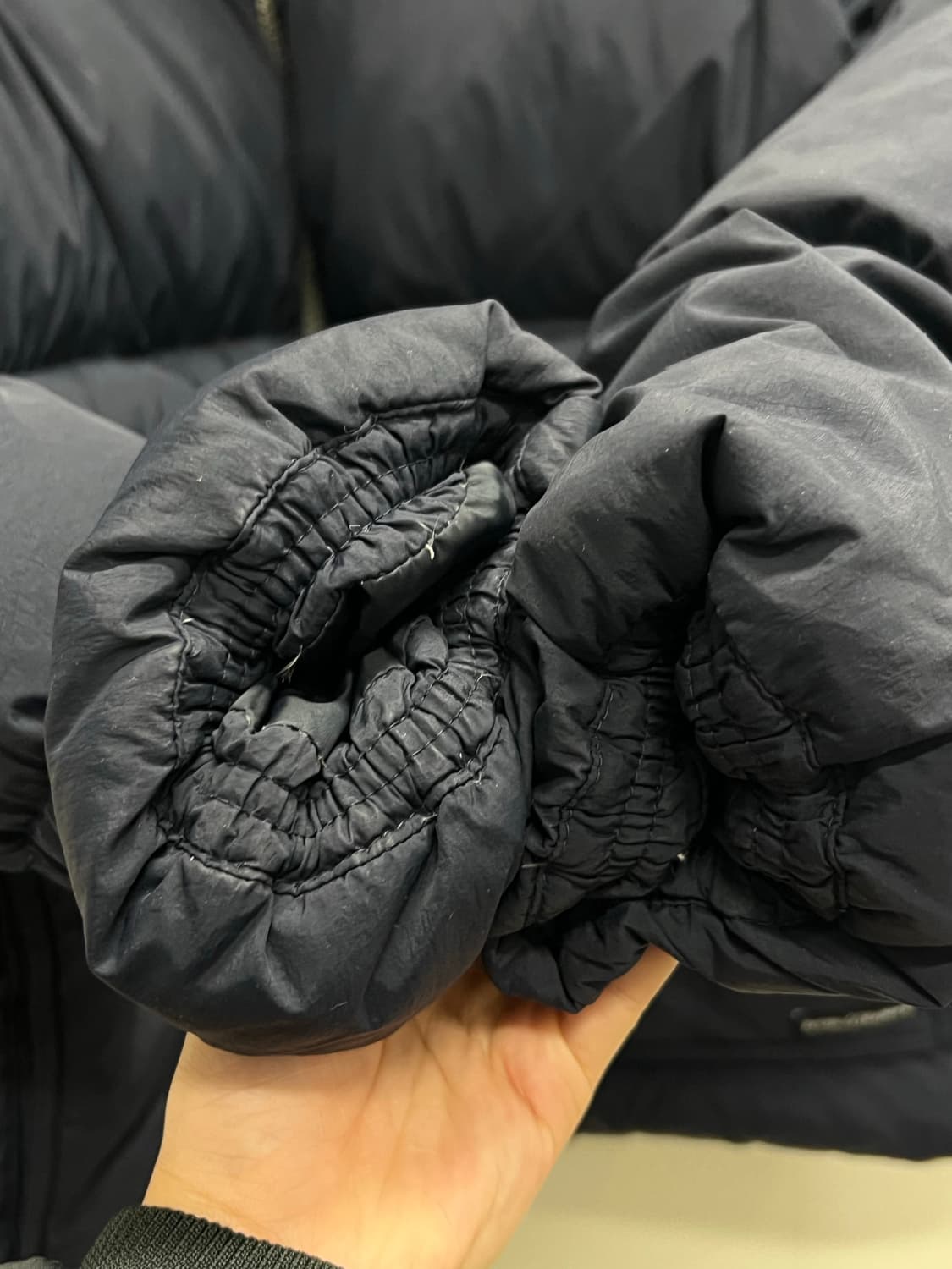 폴햄 덕다운 셰르파 패딩 네이비 상품이미지5