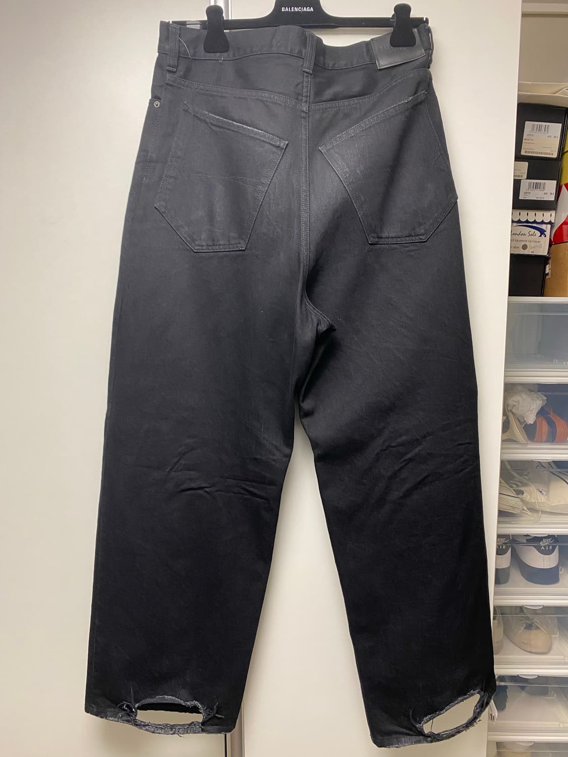 [M] 발렌시아가 배기진 배기팬츠 데님 블랙 판매합니다 상품이미지7