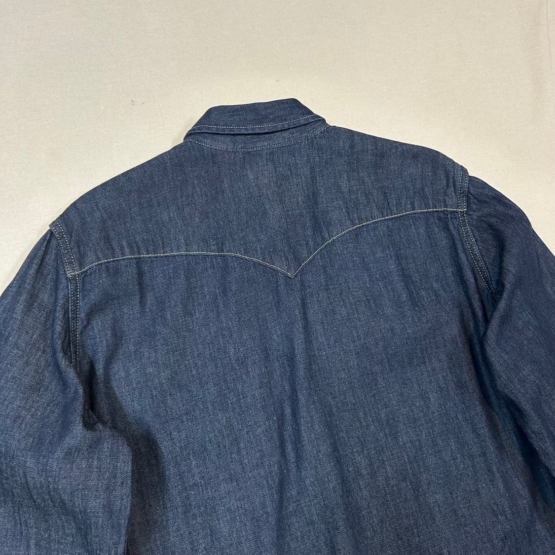 L) 리바이스 스탠다드 투포켓 웨스턴 데님 셔츠 상품이미지7