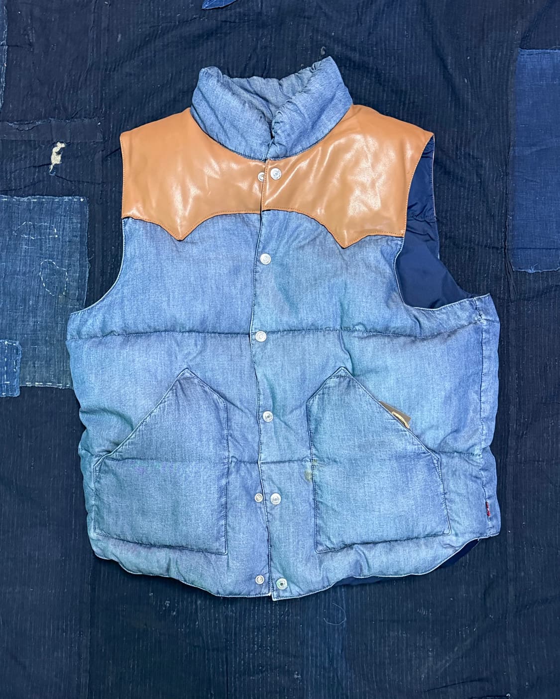 리바이스 덕다운 베스트 XL 상품이미지1