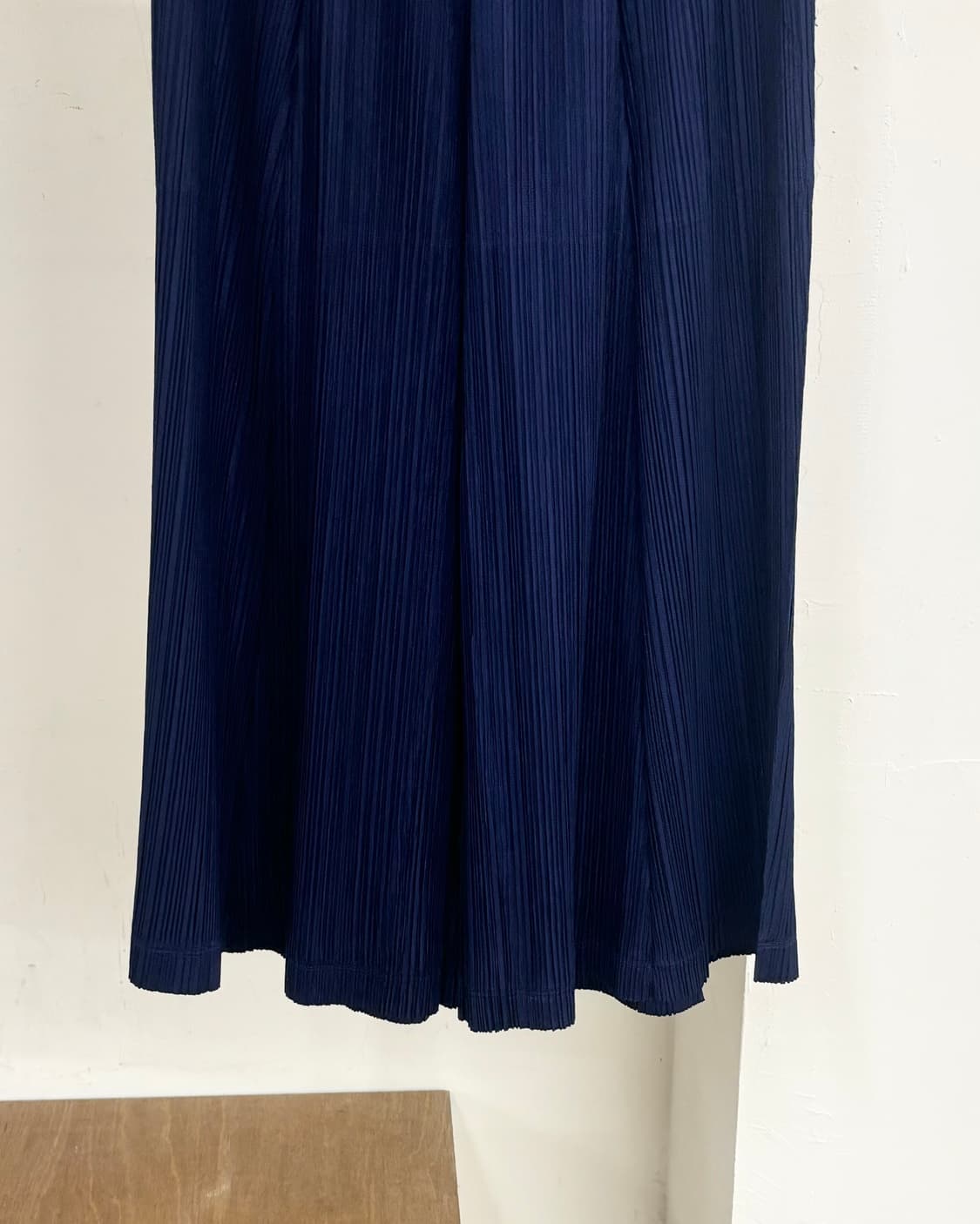 플리츠 플리즈 네이비 블루 플리츠 밴딩 팬츠 상품이미지3