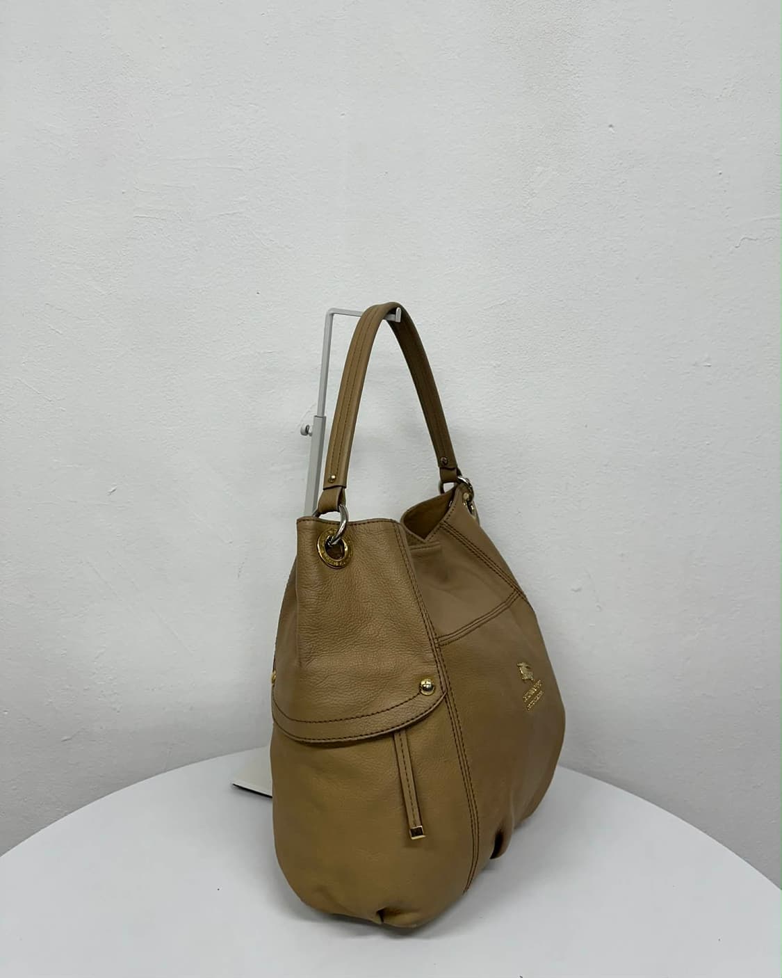 버버리 빈티지 금장 가죽 숄더 쇼퍼백 상품이미지3