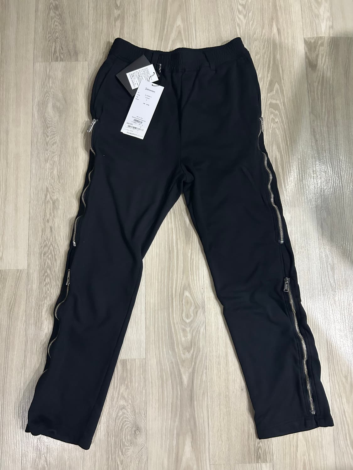 언더커버리즘 사이드 지퍼 스웻팬츠 2 상품이미지1