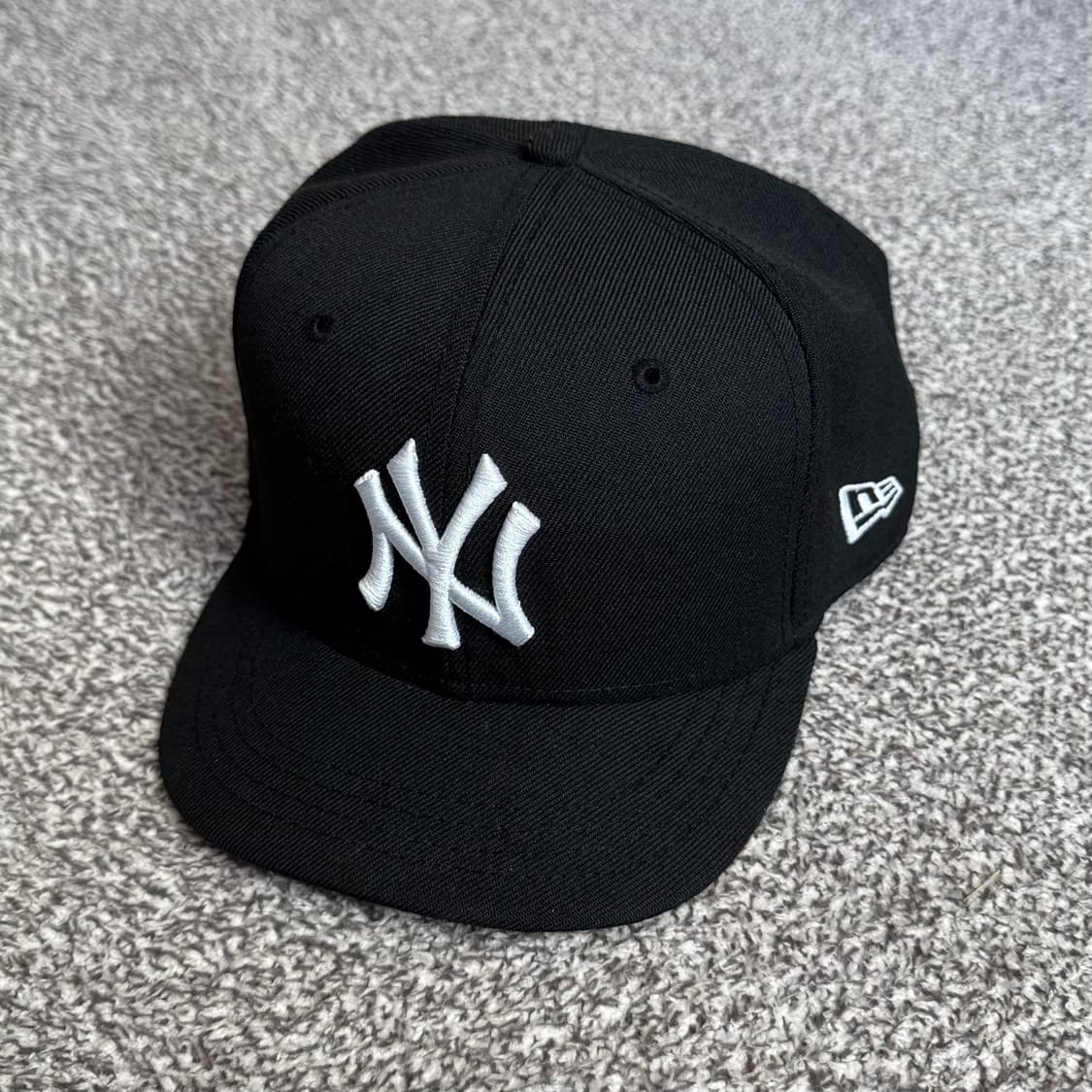 [75/8] 뉴에라 5950 숏 바이저 뉴욕양키스 상품이미지1