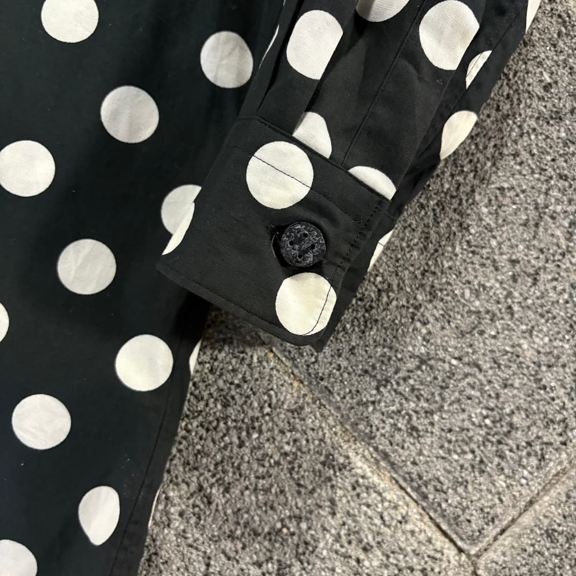 꼼데가르송 옴므 플러스 폴카닷 크롭 셔츠 상품이미지6