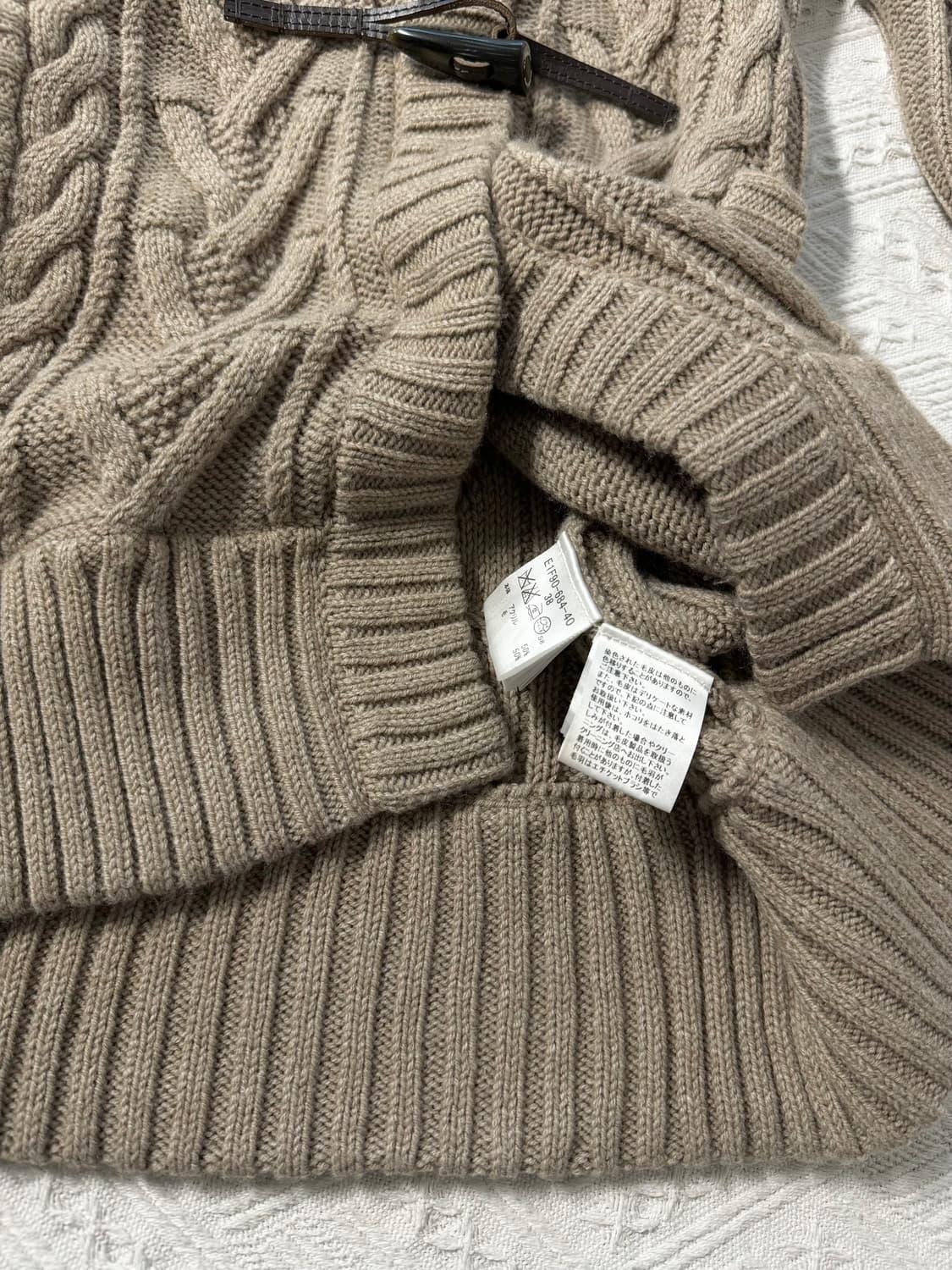 버버리 퍼 트리밍 후디드 토글 버튼 가디건 상품이미지7