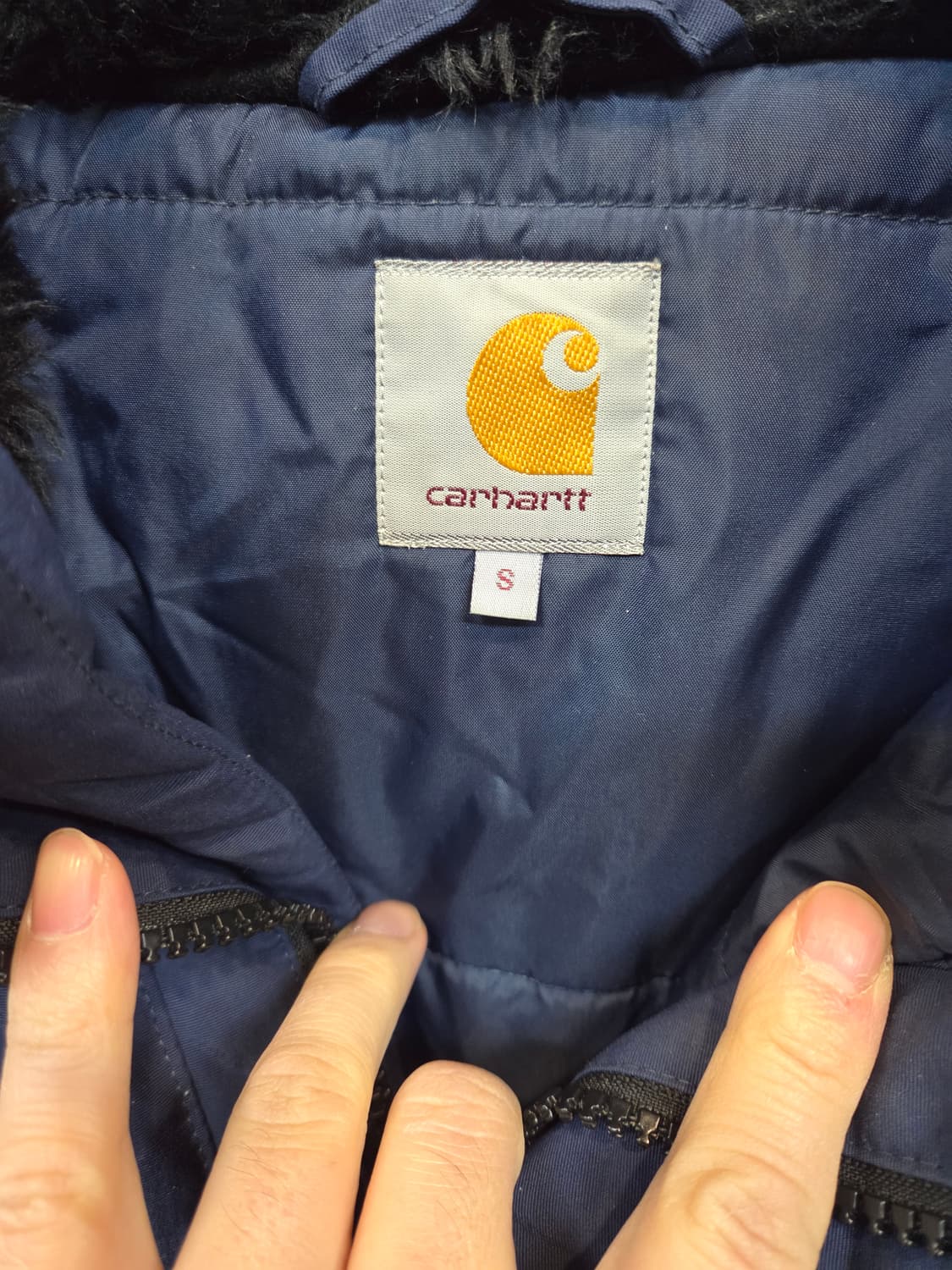 칼하트 앵커리지 파카 패딩 s 상품이미지3