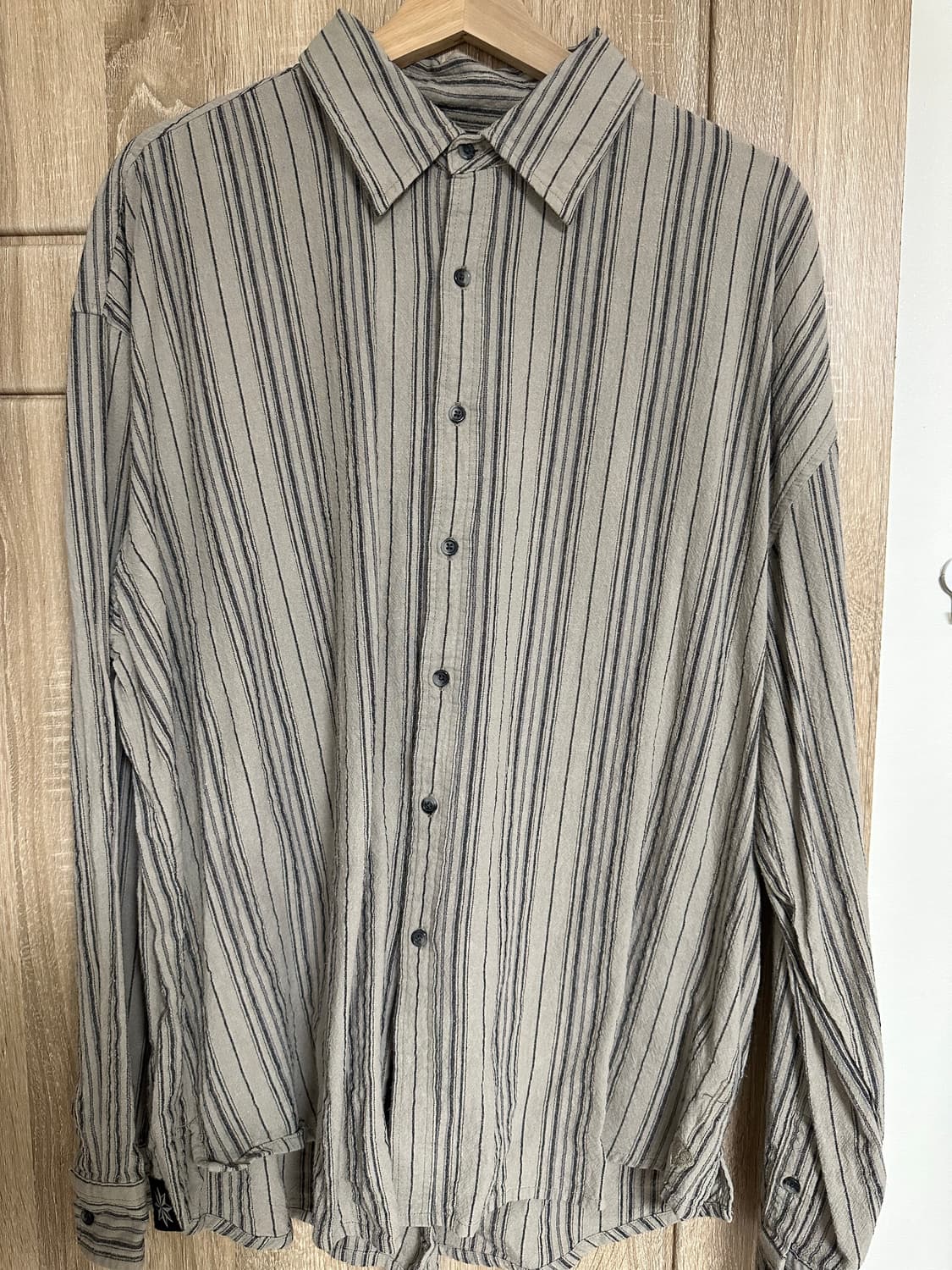 [L] Beach Brains 빅 셔츠 타우페 스트라이프 리넨 상품이미지1