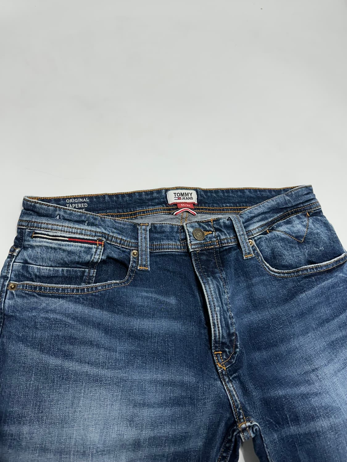 타미힐피거 타미진스 테이퍼드핏 데님 팬츠 남자 청바지 상품이미지3