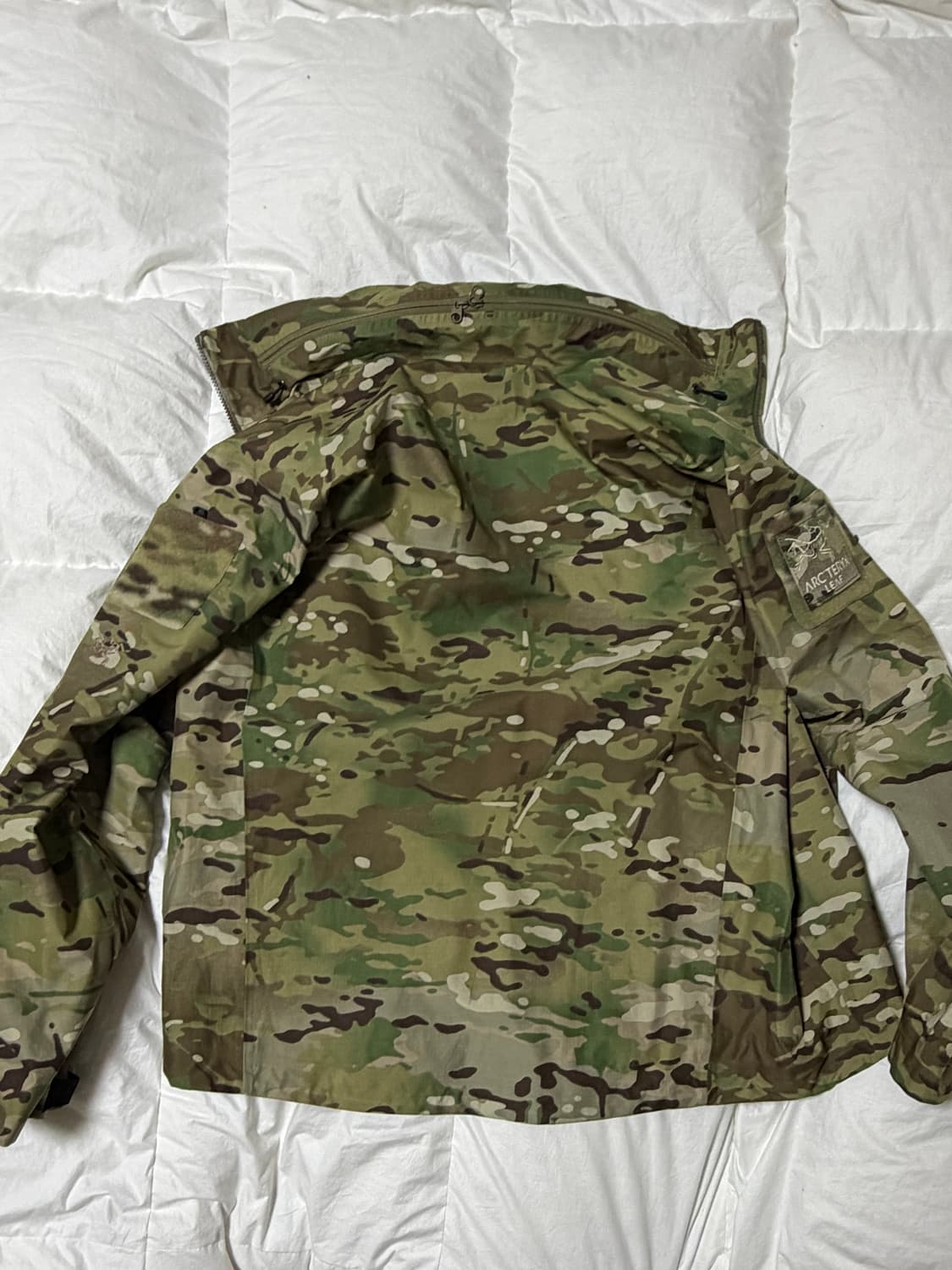 아크테릭스 리프 알파 멀티캠 자켓 m사이즈 상품이미지3
