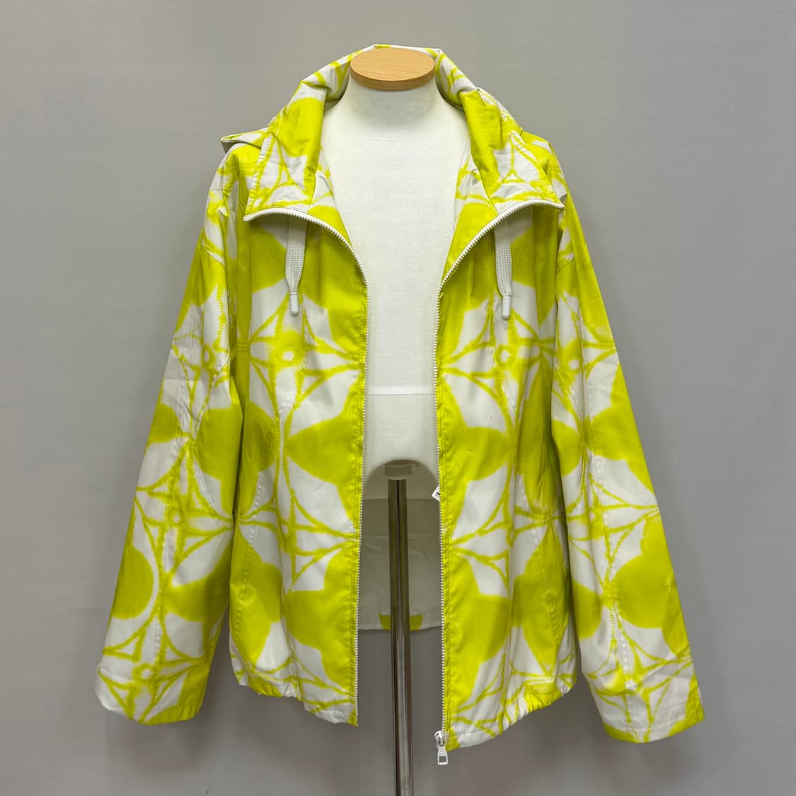 루이비통 모노그램 시보리 윈드브레이커 블루종 자켓 ( 110~115 ) 상품이미지1