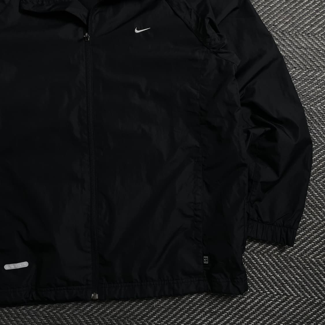 나이키 클리마핏 올드스쿨 블랙 바람막이 자켓y 4110 상품이미지3