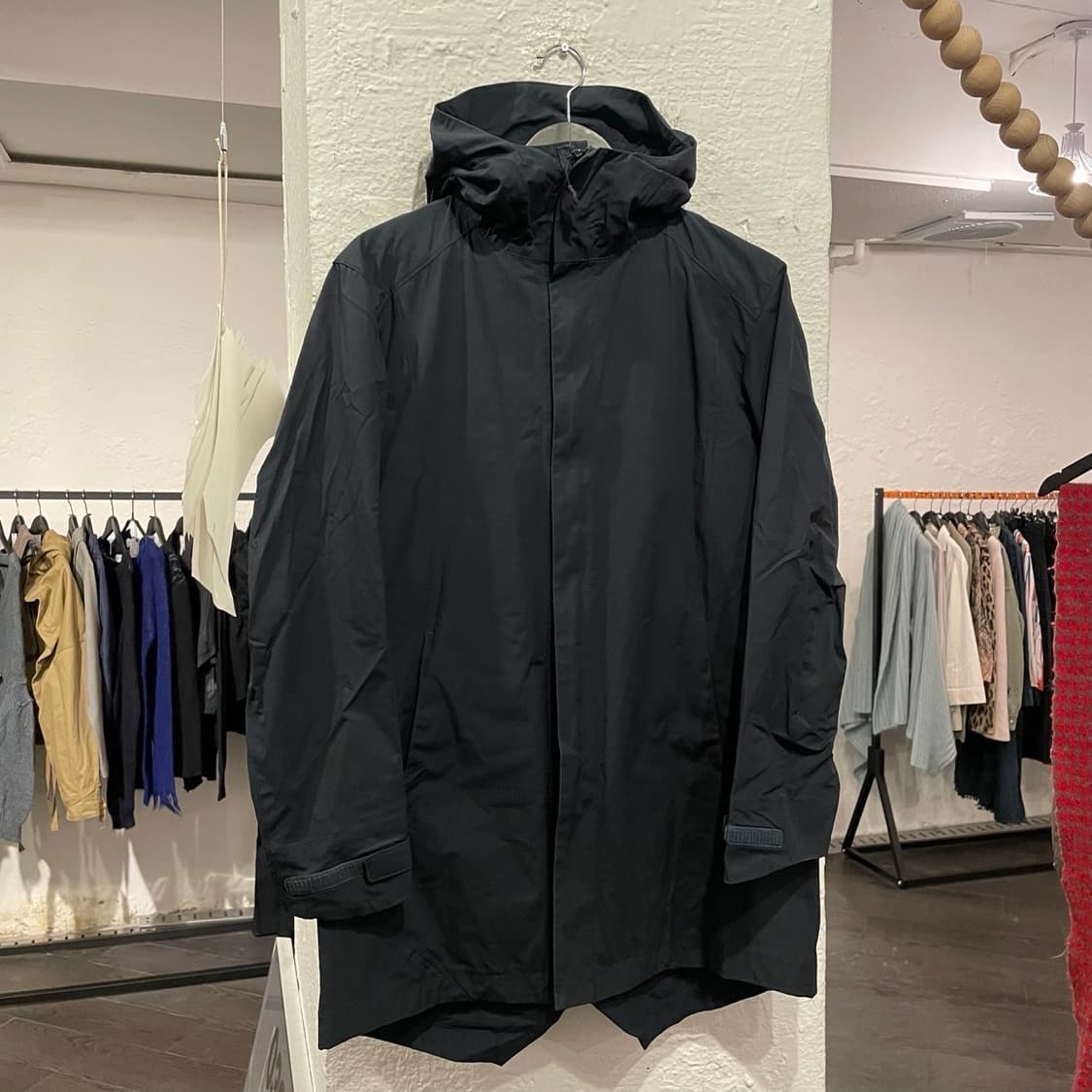 어태치먼트 파카 상품이미지1