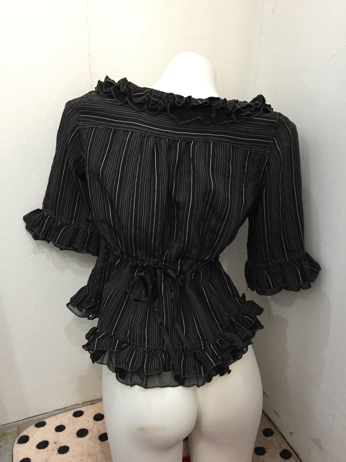 알곤퀸즈 고스 공겜여주 프릴 블라우스 상품이미지5