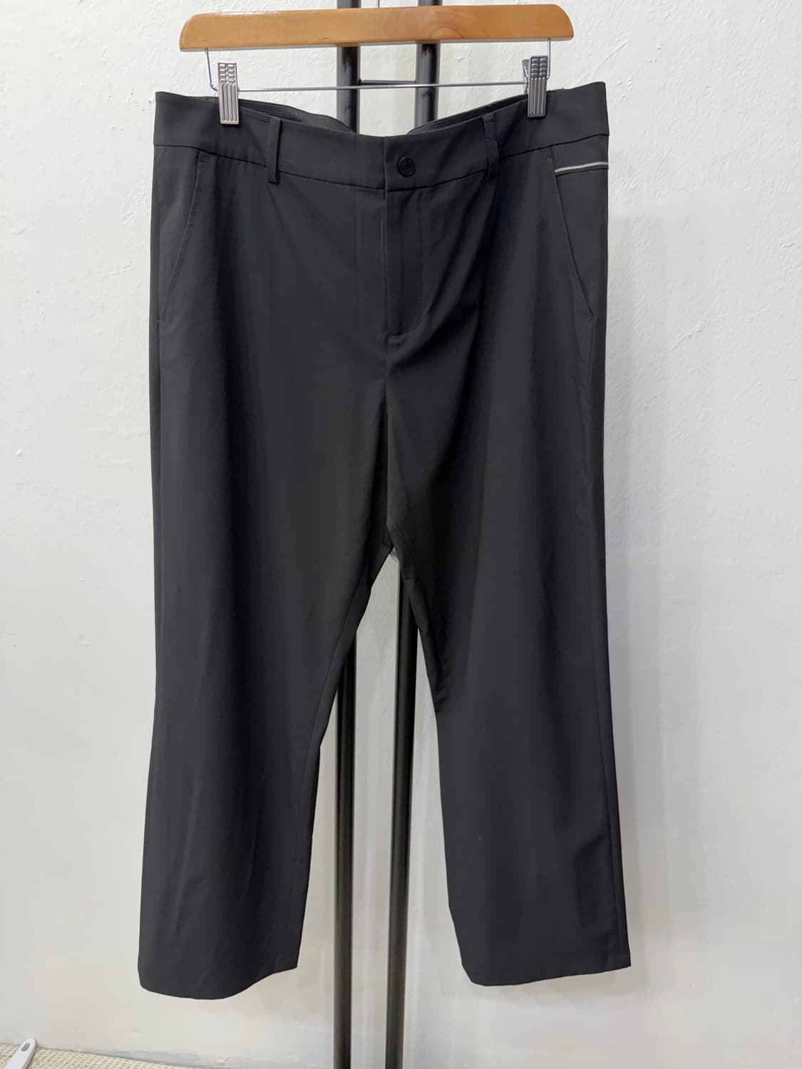 정품) 랑방 블랑 23ss 남성 블랙 슬랙스 바지 2XL(36) 상품이미지1