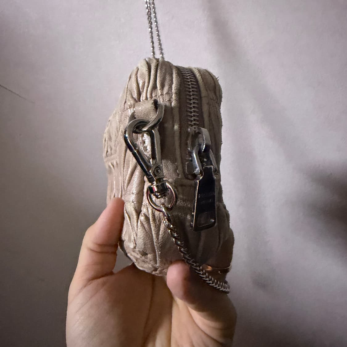 프라다 나파가죽 미니 크로스백 상품이미지5