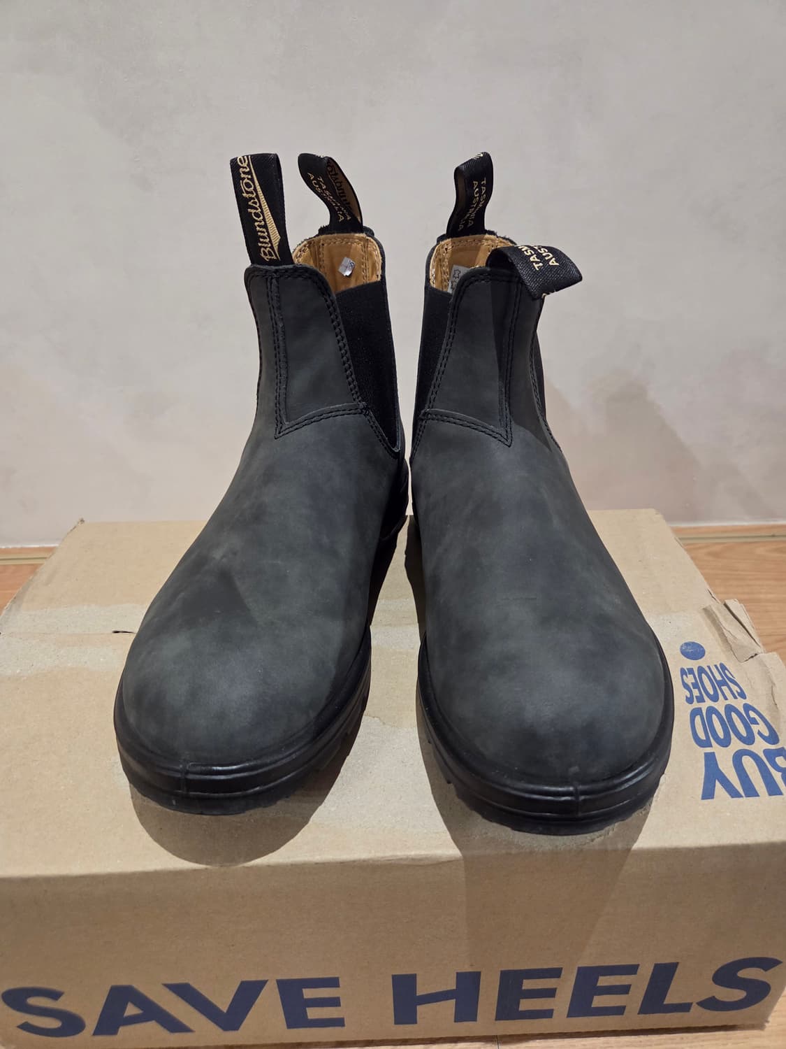 블런드스톤 CLASSIC 587 러스틱블랙 AU 7 상품이미지1