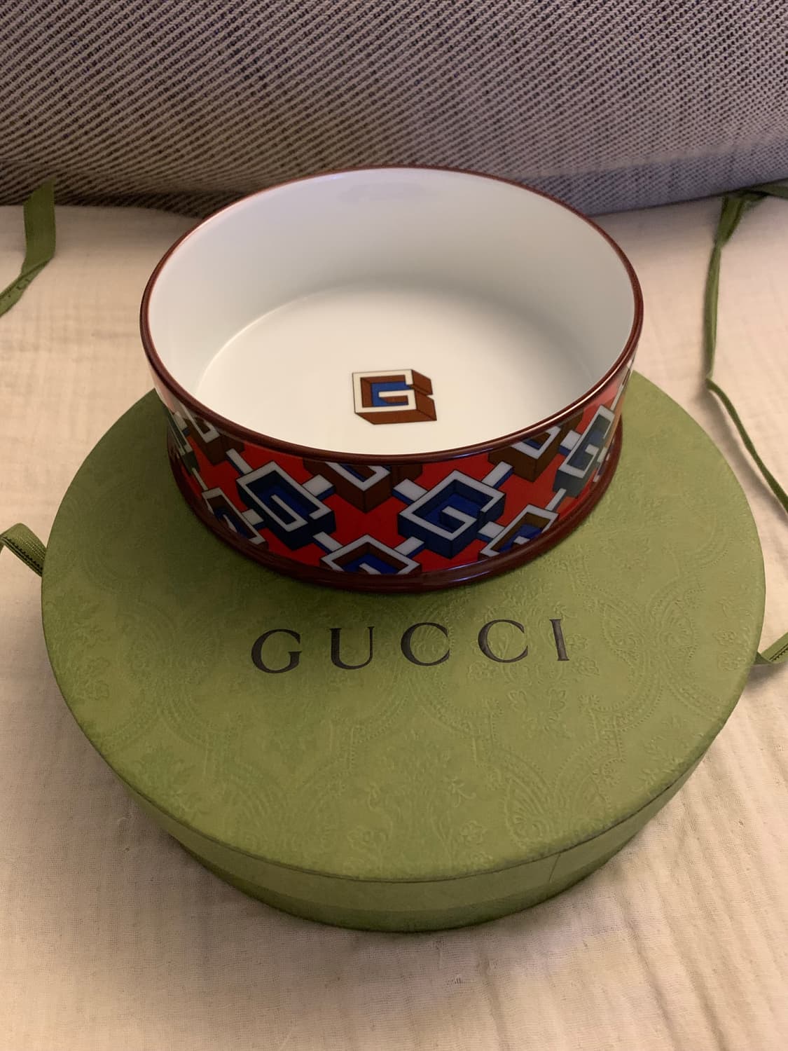 Gucci 구찌 라지 지오메트릭 G 프린트 펫 보울 (밥그릇) 상품이미지2