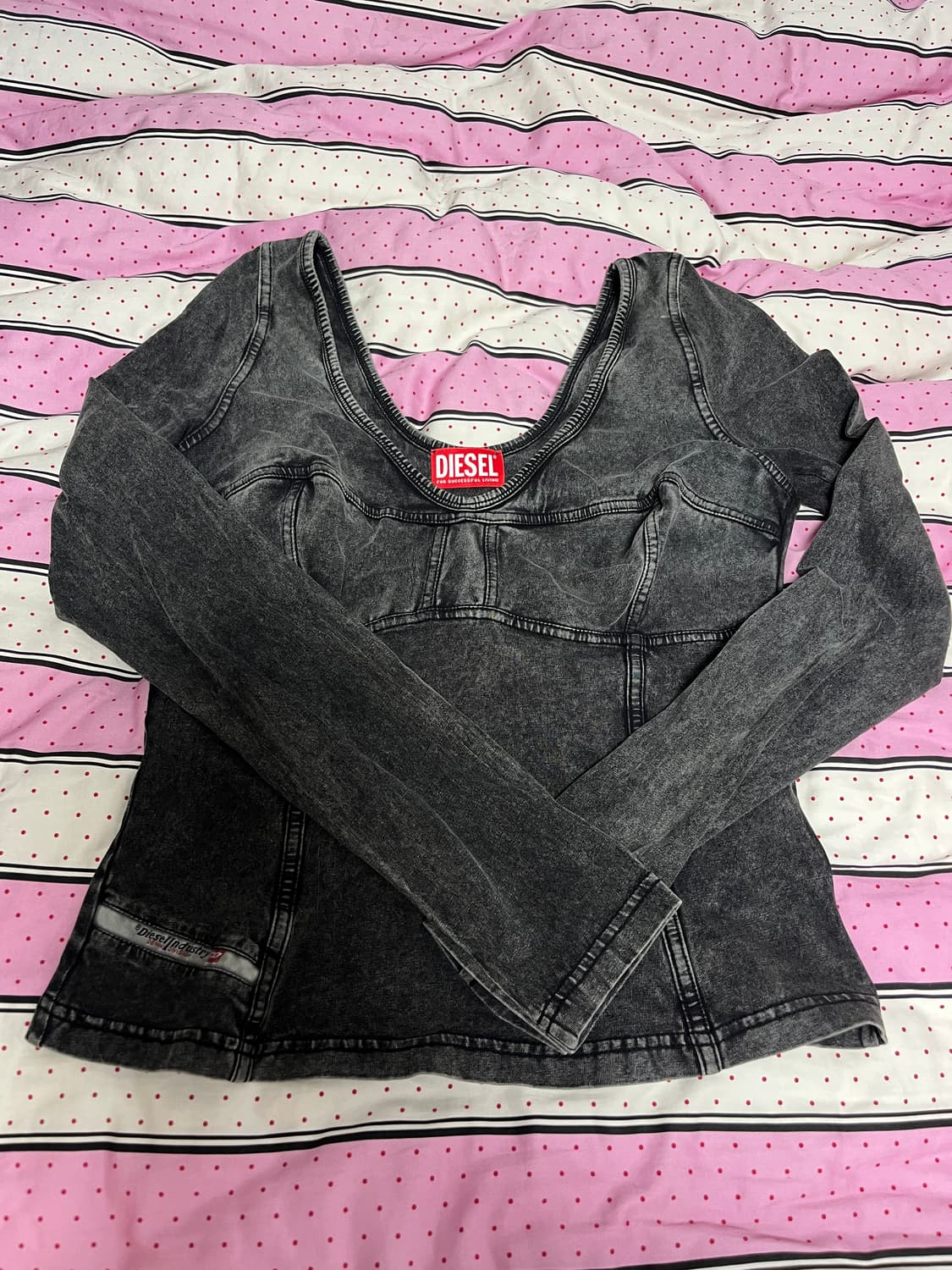 디젤 T-엘린 티셔츠 롱슬리브 블랙 상품이미지3