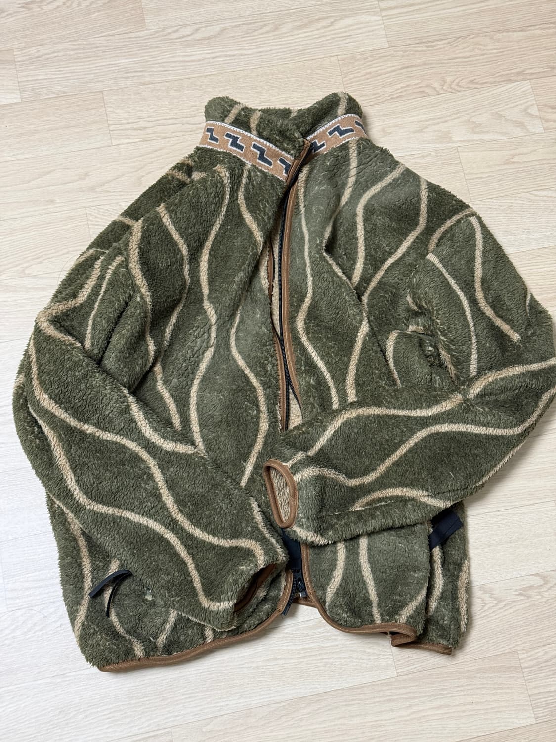 캐피탈 드렁큰 스트라이프 플리스 집 블루종 카키 4 상품이미지3