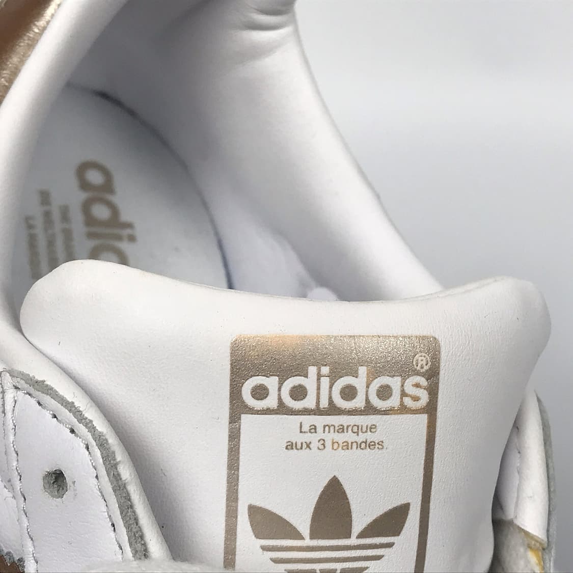 아디다스 슈퍼스타 사이버 메탈릭 스니커즈 신발 여성250 (255) 상품이미지4