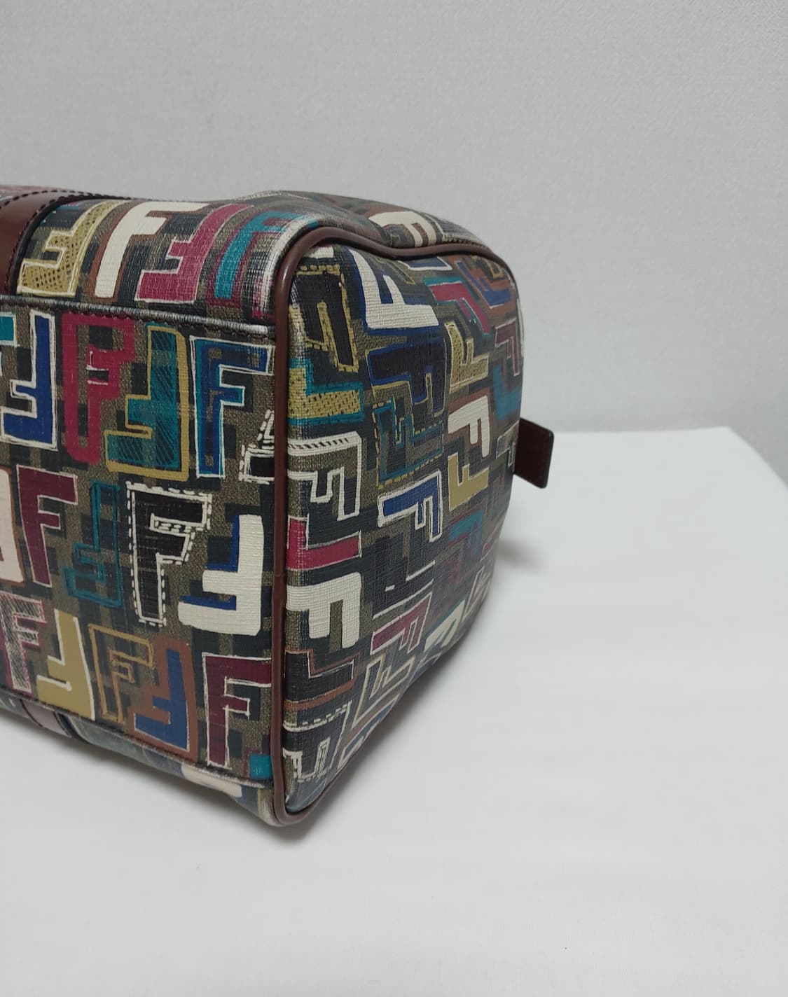 펜디 주카 FF로고 멀티컬러 보스턴백 (정품) 상품이미지8