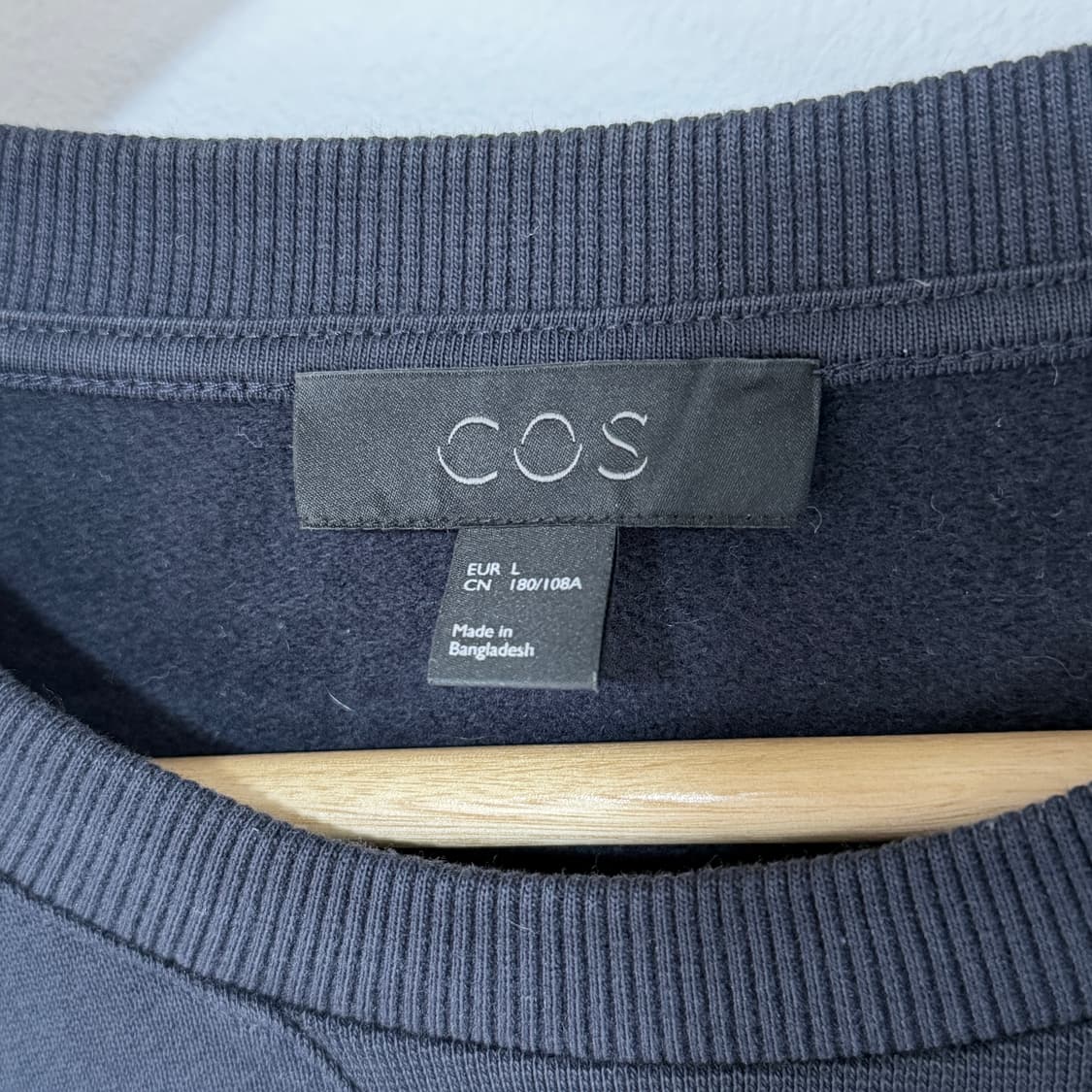 [L] COS 코스 맨투맨 네이비 상품이미지6