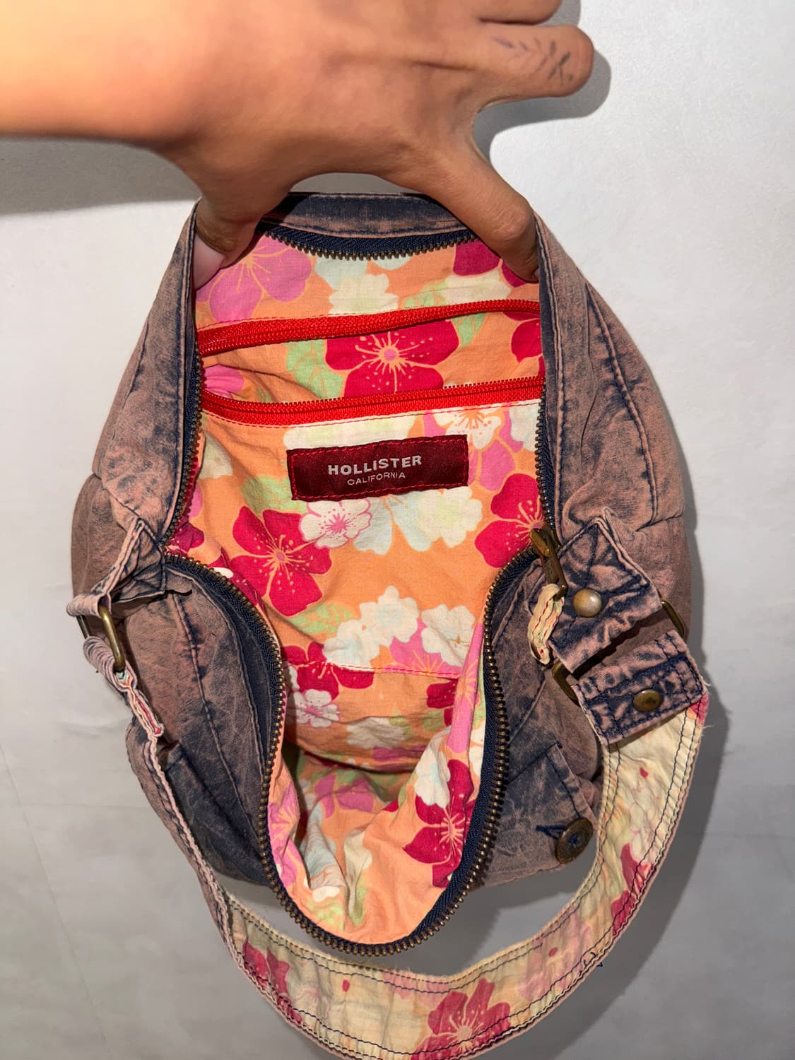 Hollister washing pink pocket 숄더백 상품이미지7