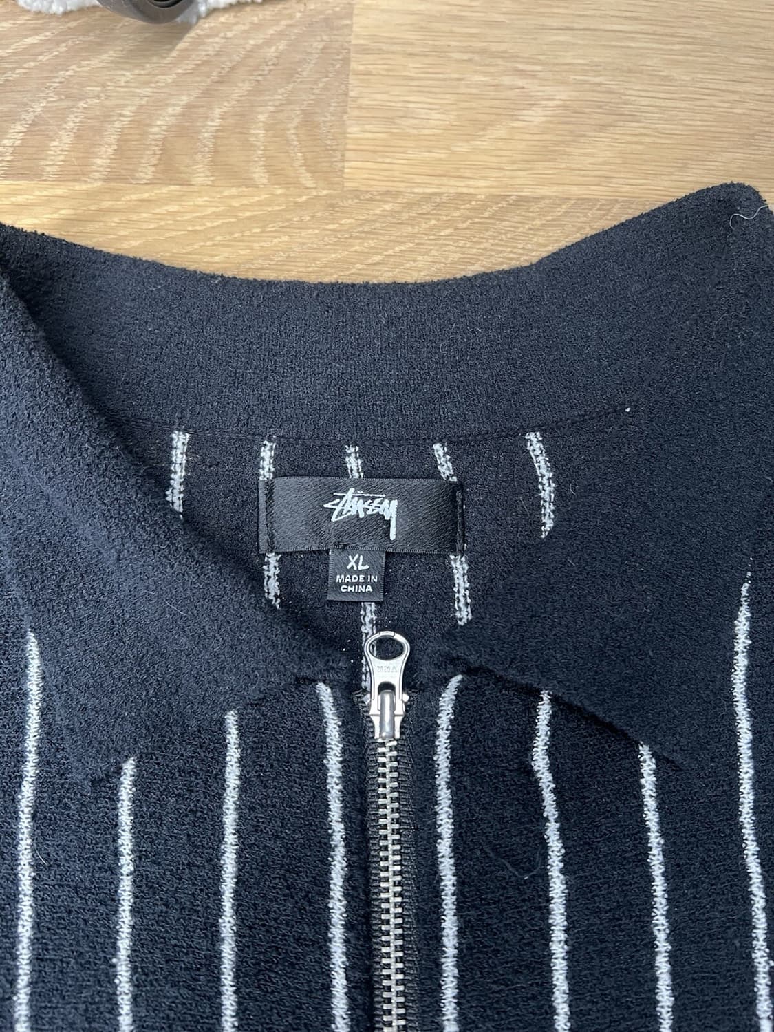 스투시 라이트웨이트 롱슬리브 집 폴로 블랙 스트라이프 상품이미지3