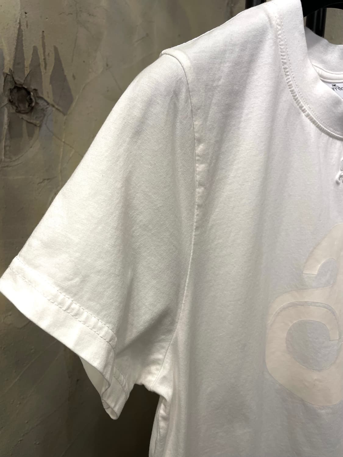 courreges 꾸레쥬 제니 반팔티 S 상품이미지4