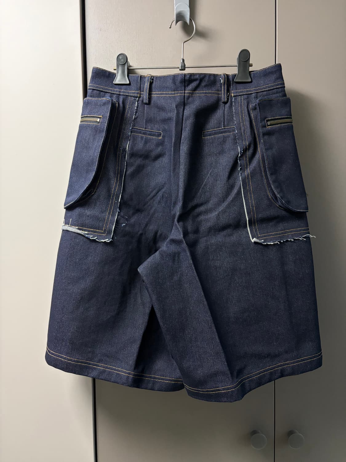 앤더슨벨 로우 엣지 카고 데님 쇼츠 apa650m 28사이즈 상품이미지2