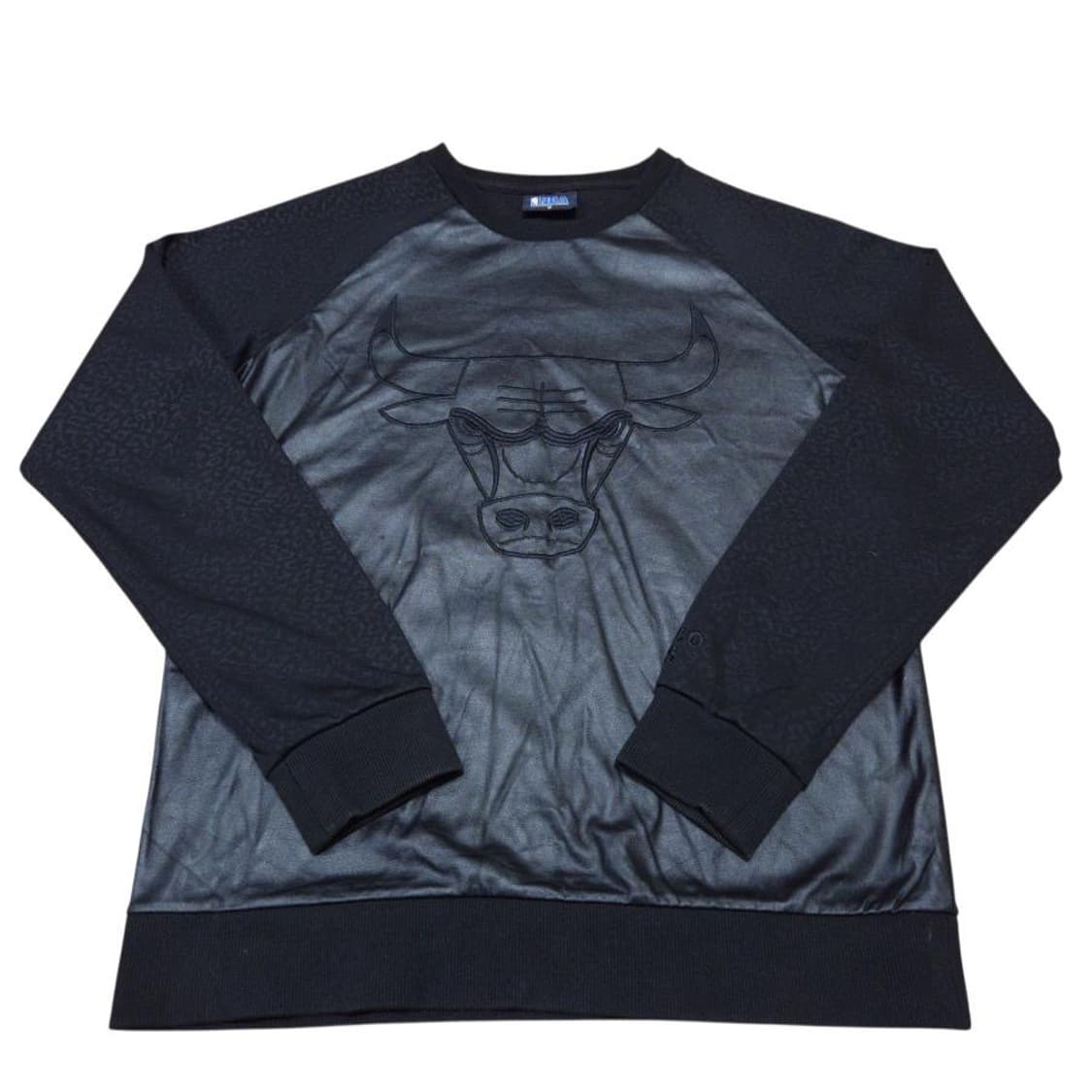 NBA 시카고 불스 가죽 배색 맨투맨 상품이미지1