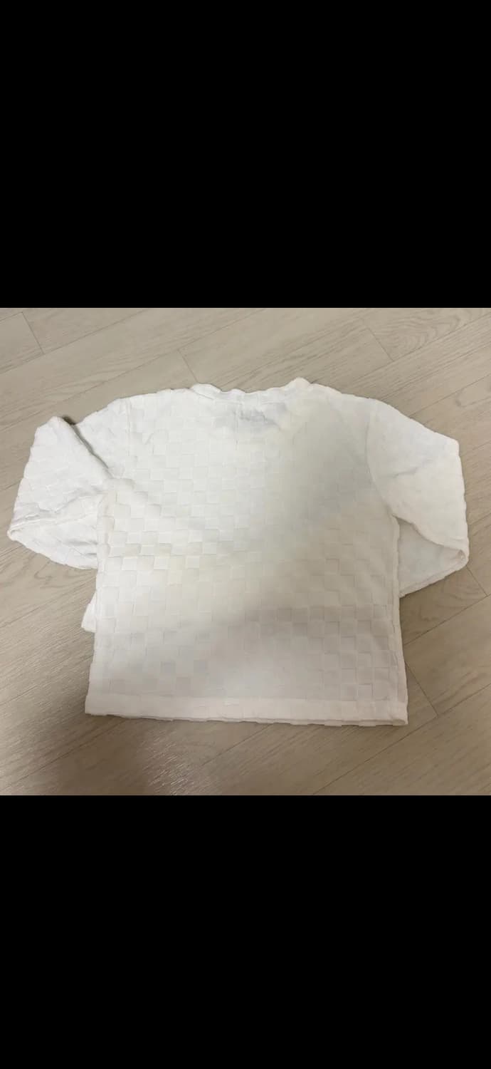 체커보드 패턴 엠보싱 크롭티 상품이미지2