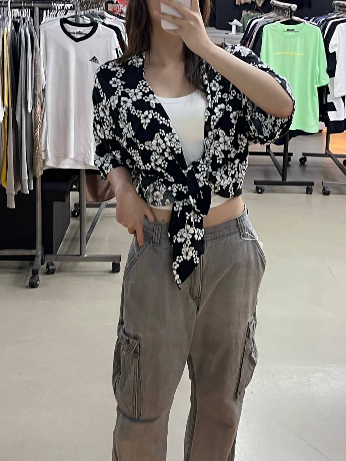 하와이안셔츠 칼하트 카고팬츠 코디 상품이미지3