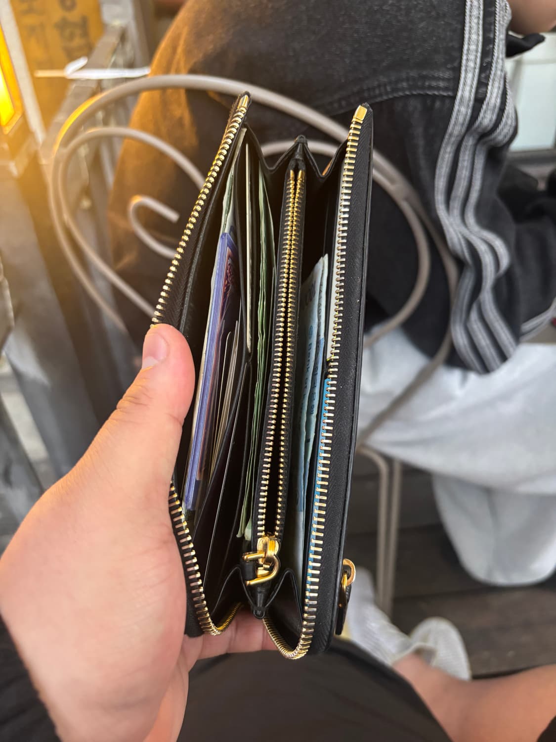 프라다 장지갑 상품이미지2